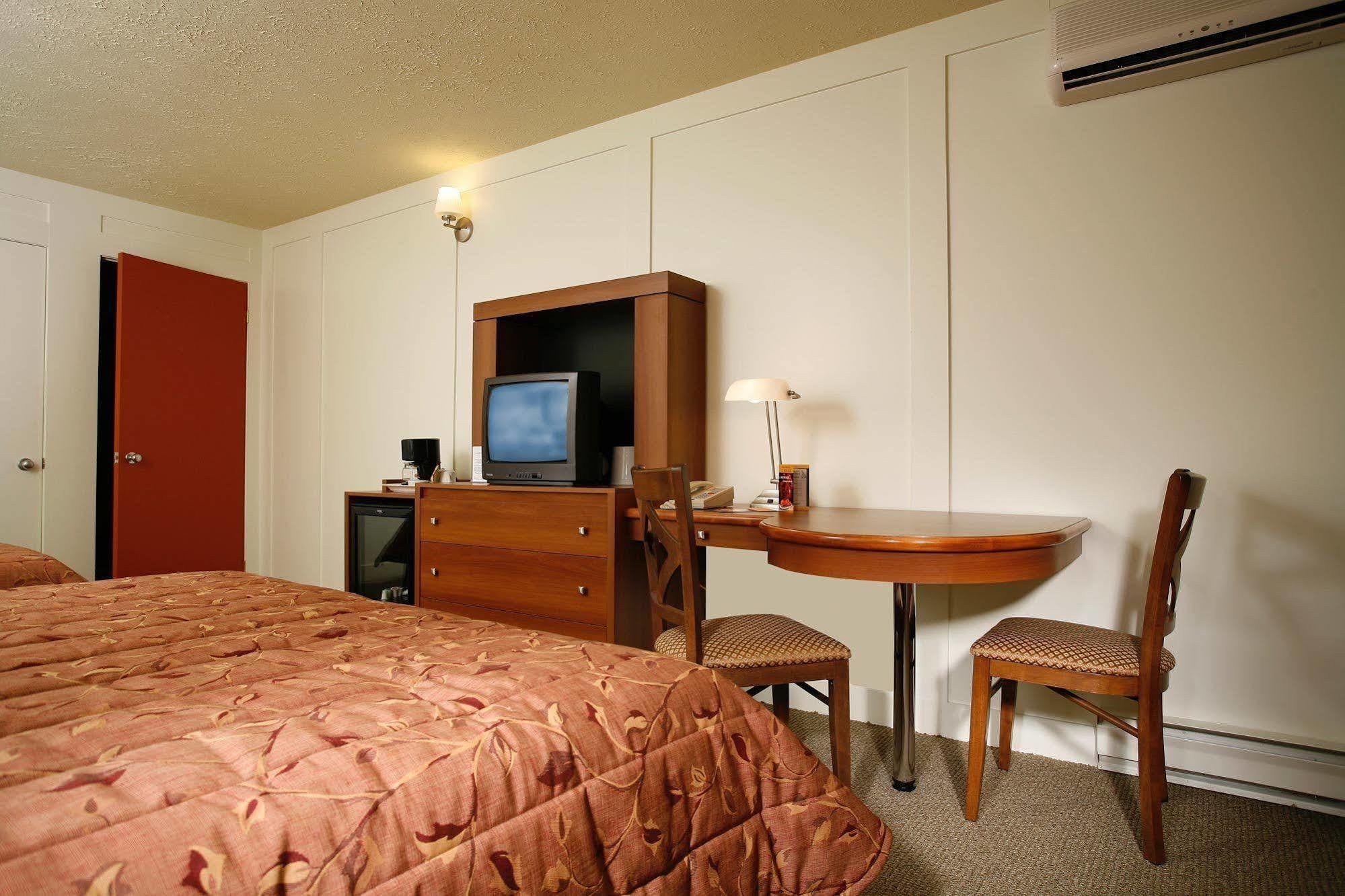 Clarion Pointe La Malbaie Hotell Exteriör bild