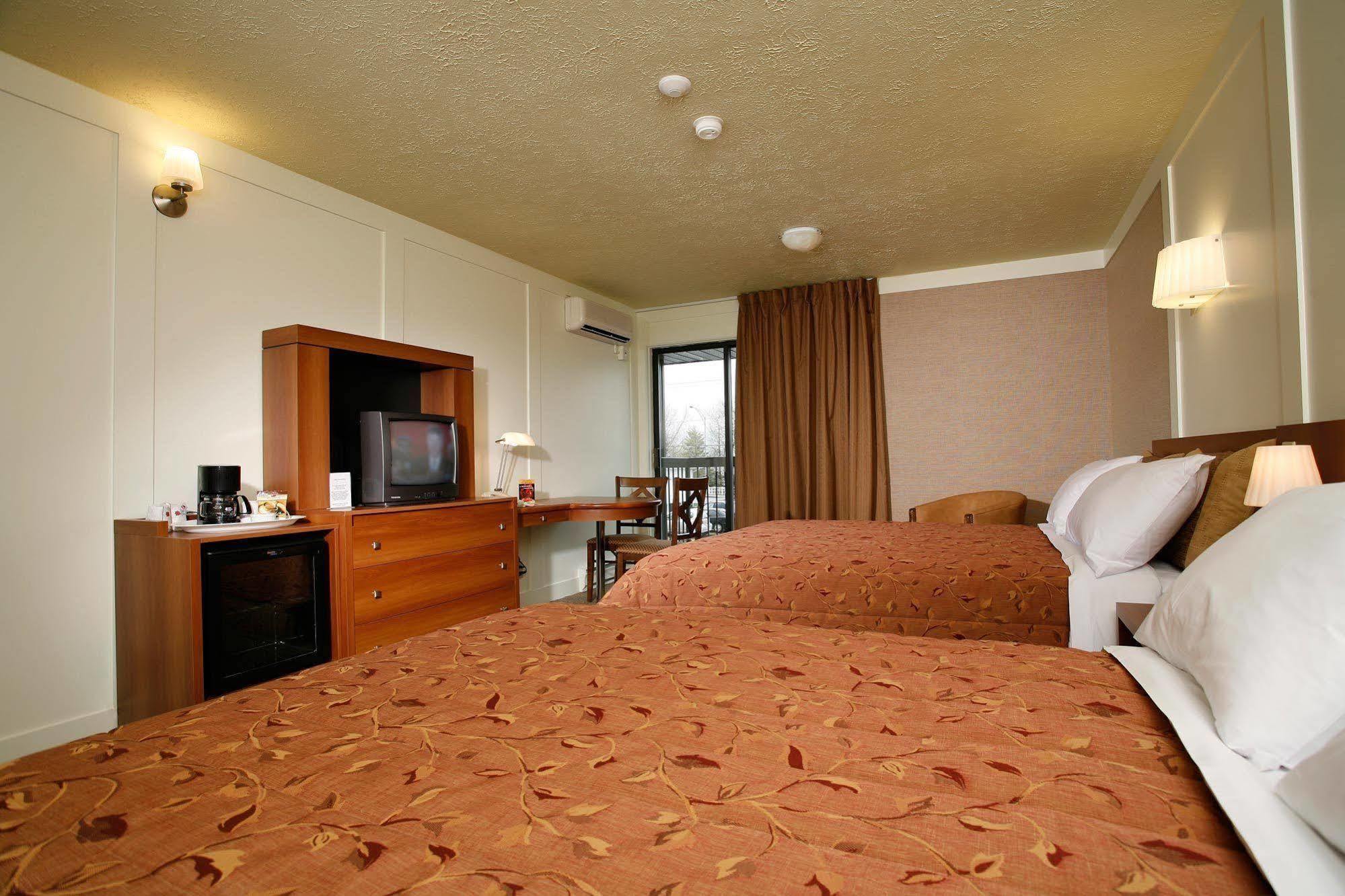 Clarion Pointe La Malbaie Hotell Exteriör bild